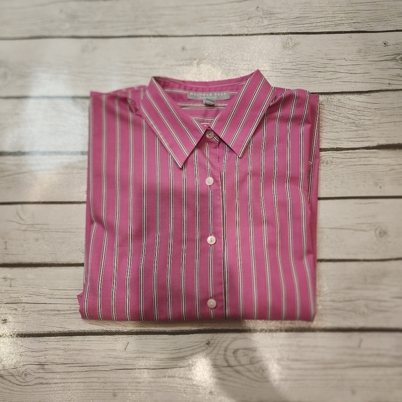 FOXCROFT Button Front Pink White Blue Striped Collard Shirt Wrinkle Resisted Sz8 - Picture 13 of 16